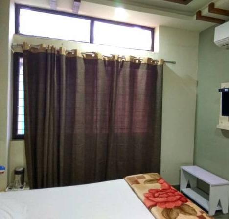 Hotel Vinayak Residency Itārsi Exterior photo